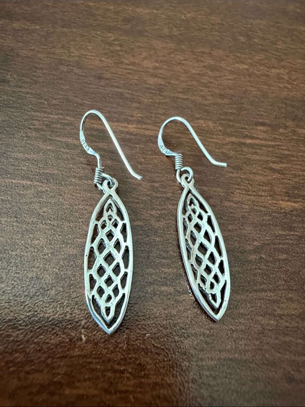 Vintage 925 sterling silver drop earrings, traditional Celtic knot - Picture 3 of 6